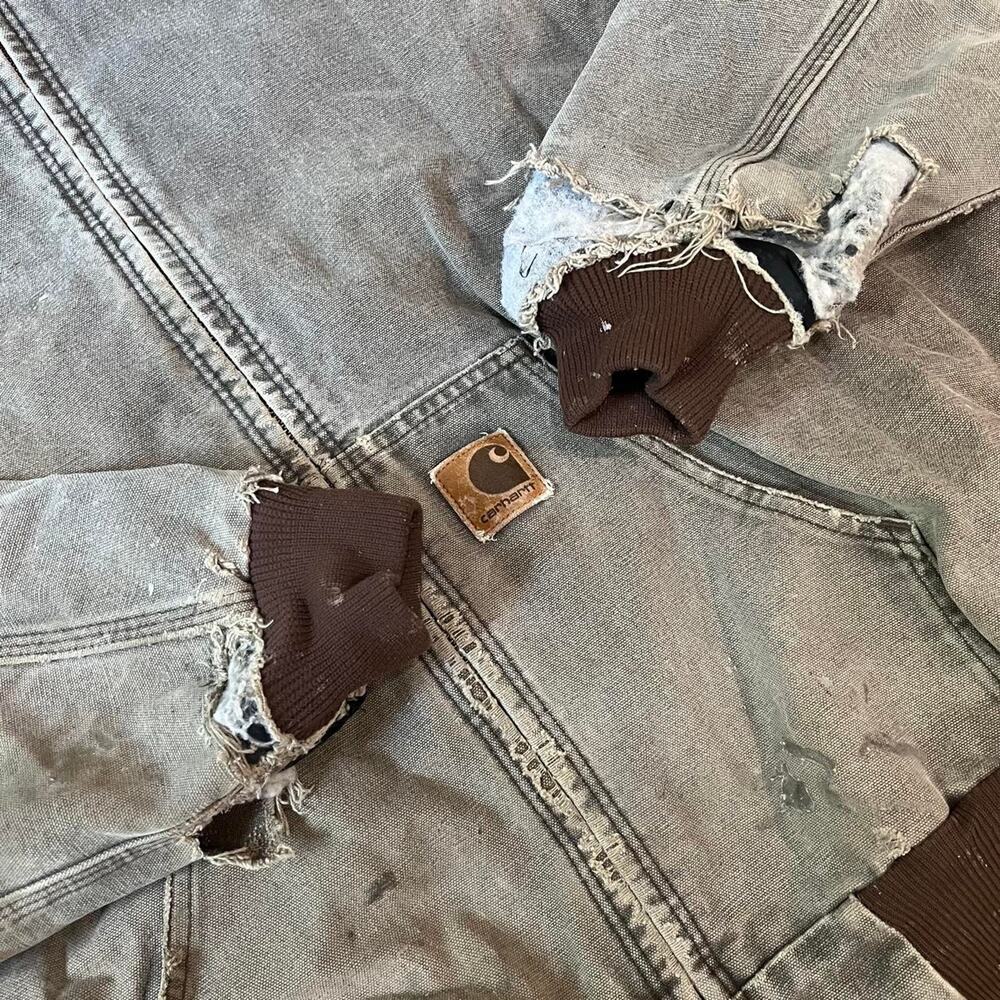 Carhartt 1998 J06 CHT Brown Quilt Lined Union USA Jacket us sz XL Distressed